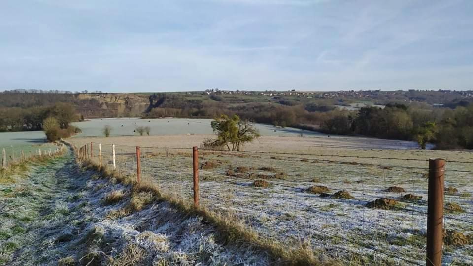 Les Vieilles Pierres Bed and Breakfast Comblain-au-Pont Exteriör bild